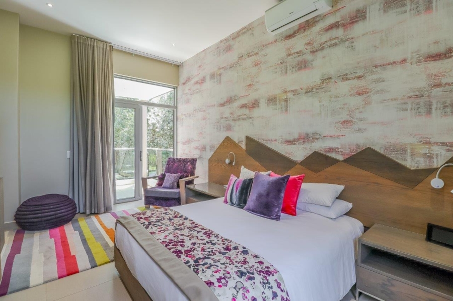 6 Bedroom Property for Sale in The Islands Estates North West